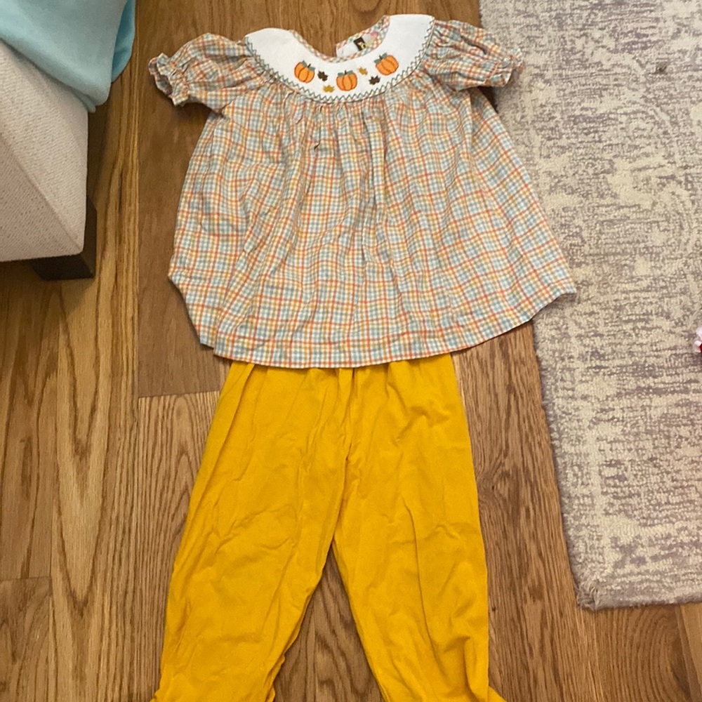 Pumpkin outfit